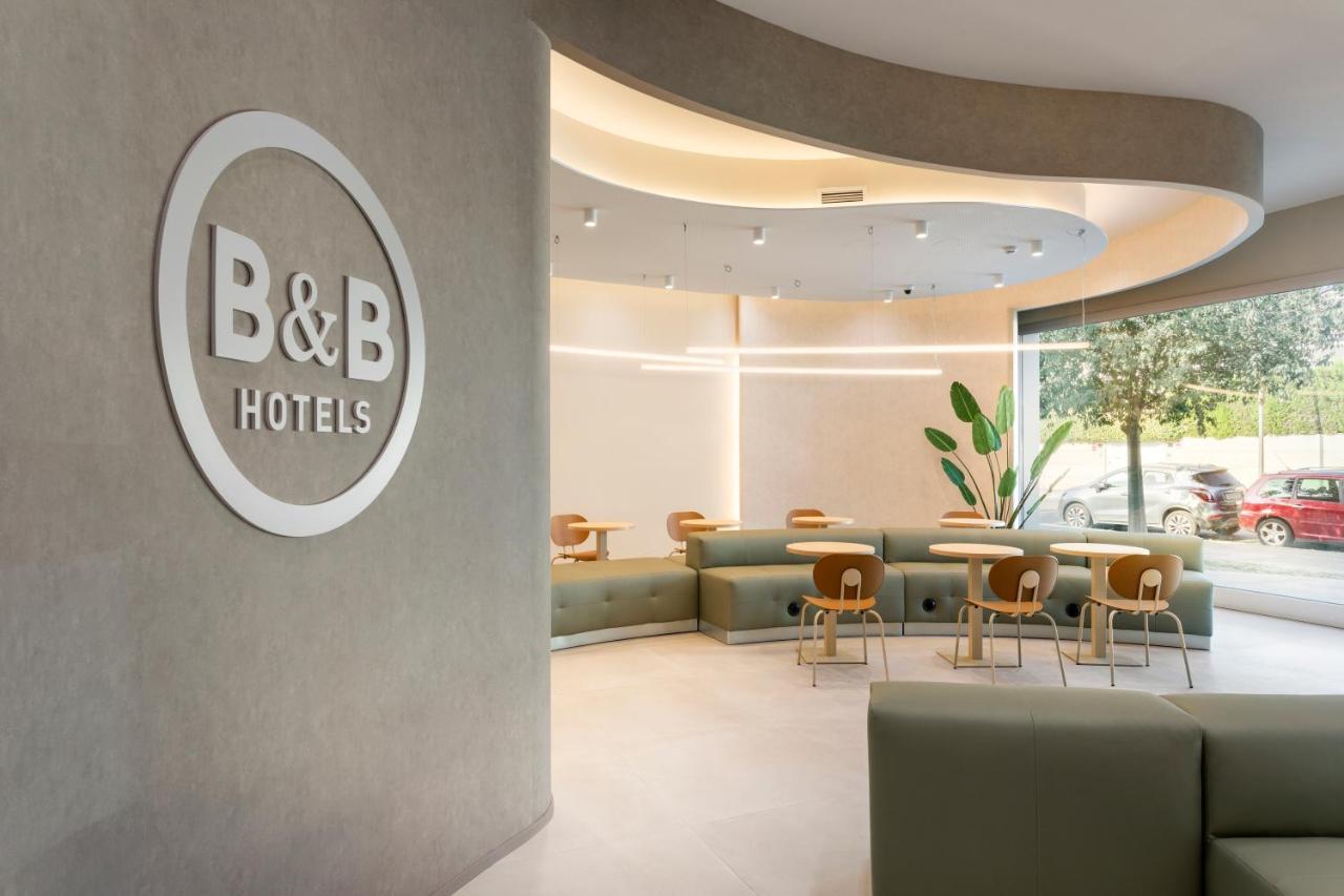 B&B Hotel Lleida Exteriör bild