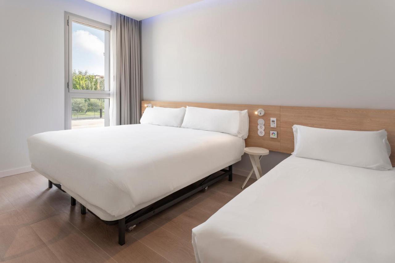 B&B Hotel Lleida Exteriör bild